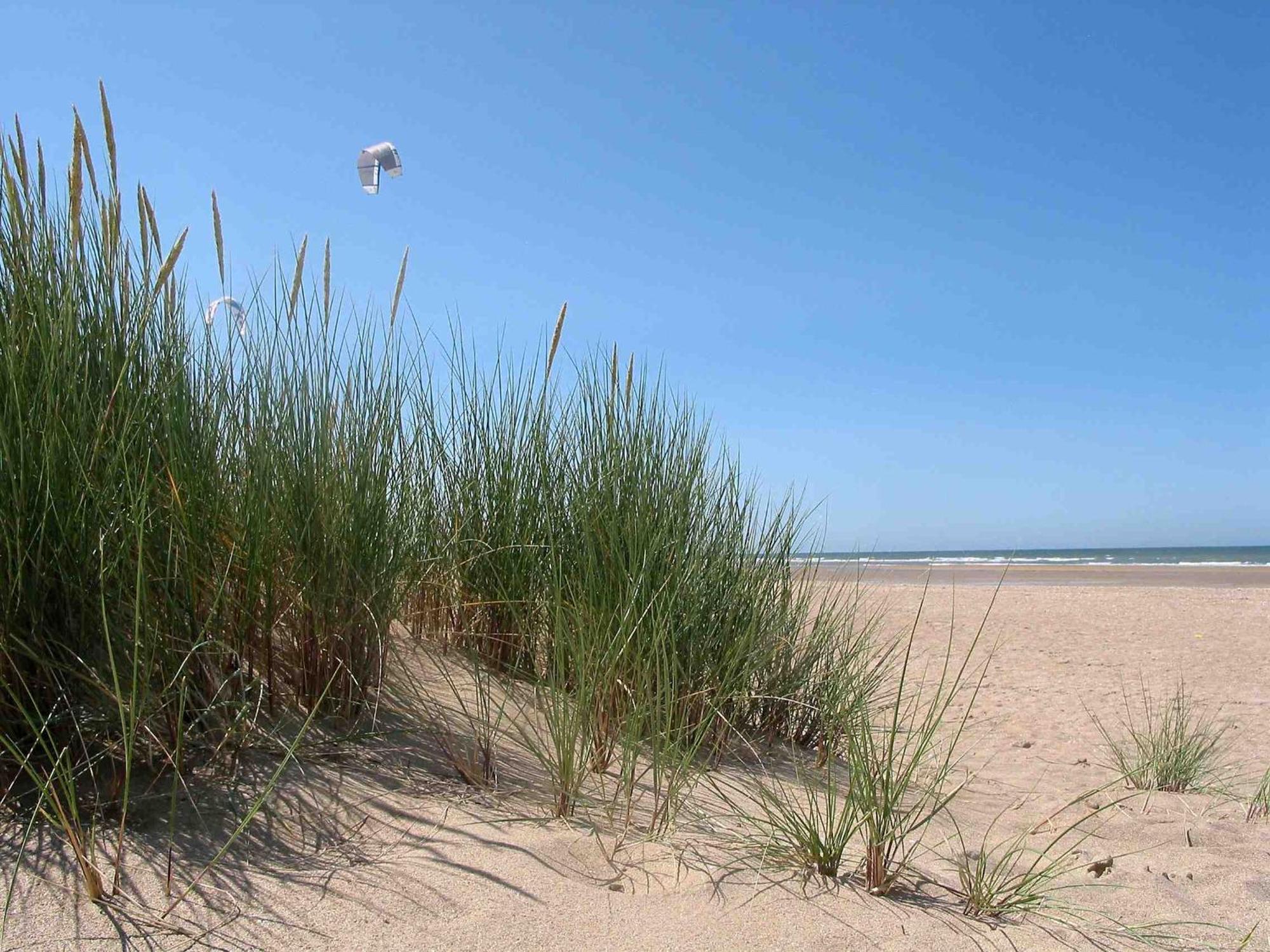 Hotel Club De La Plage Merville-Franceville-Plage Εξωτερικό φωτογραφία